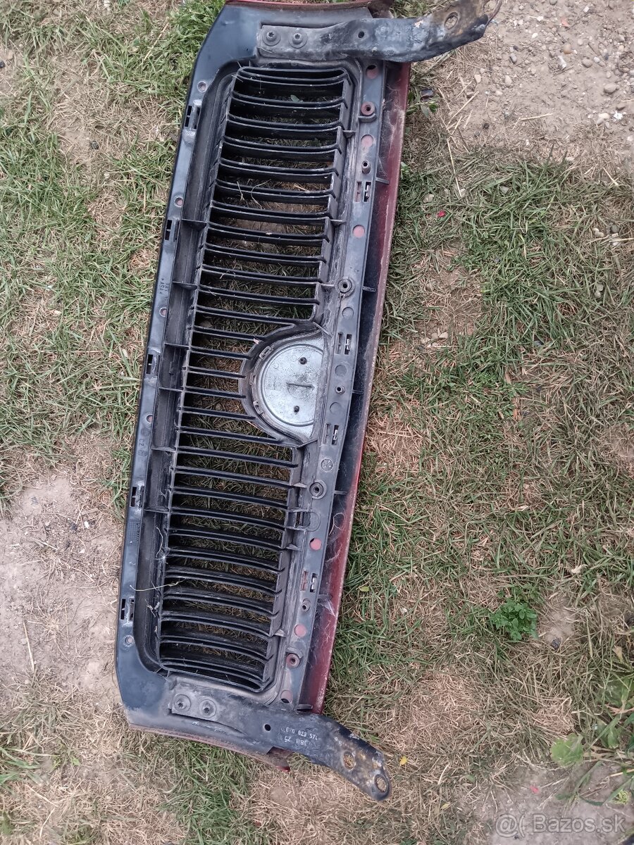 Maska prednej kapoty Škoda fabia 1 - 2