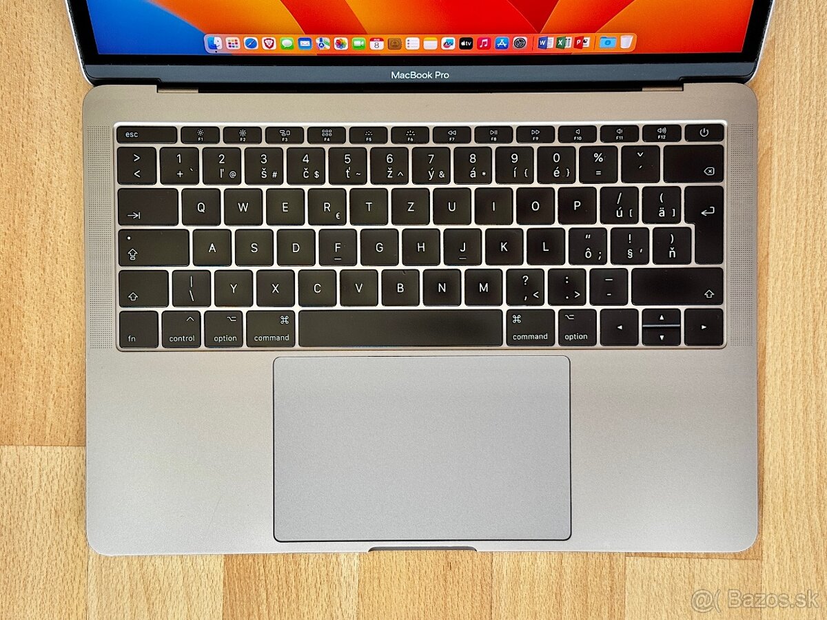 MacBook Pro 13", NOVÁ BATERKA, Komplet balenie - 2
