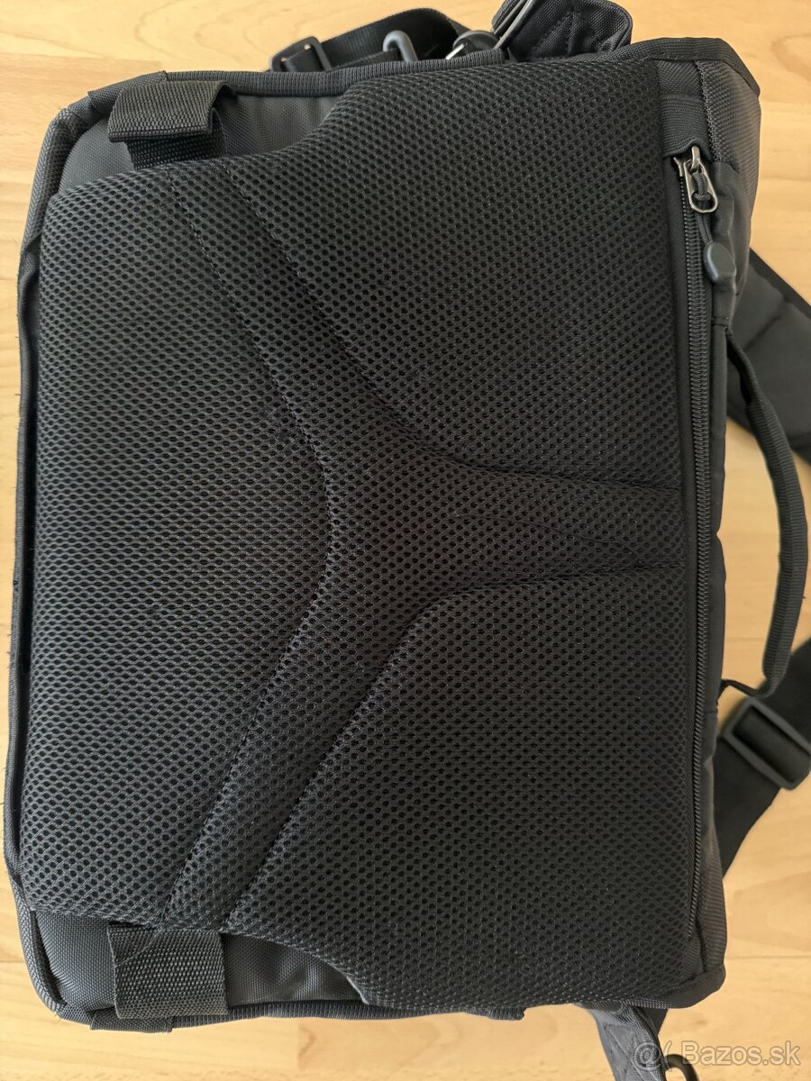 Predám tašku na fotoaparát a príslušenstvo - 2