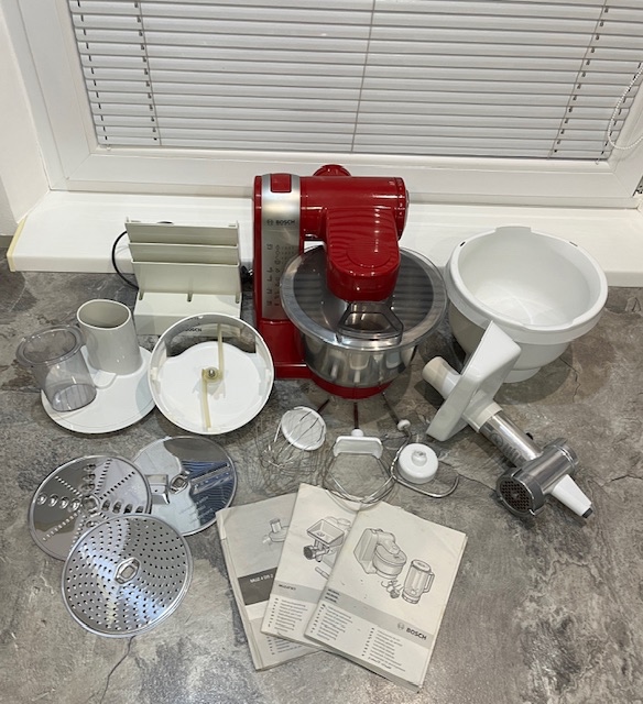 Bosch MUM 48R1/05 kuchynský robot - 2