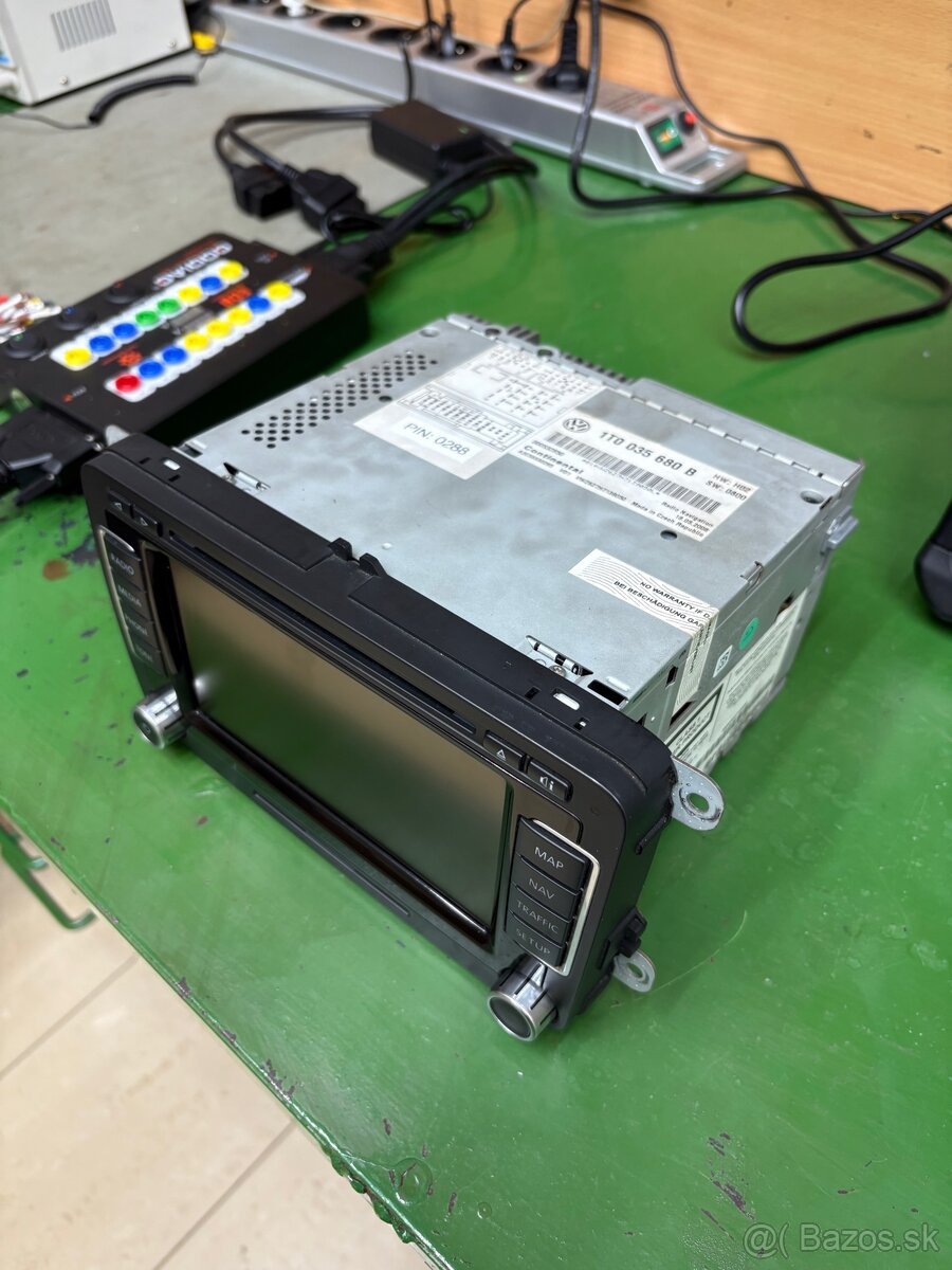 Autorádio / Navigácia VW RNS 510 – dotyková - 2