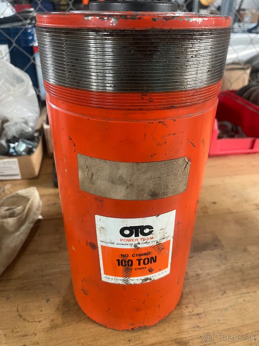 Hydraulicky valec - 2