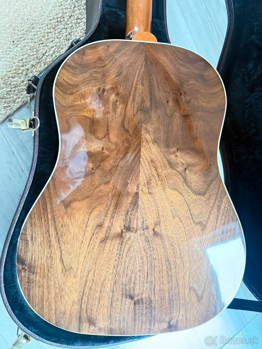 Gibson J45 Studio Walnut - 2