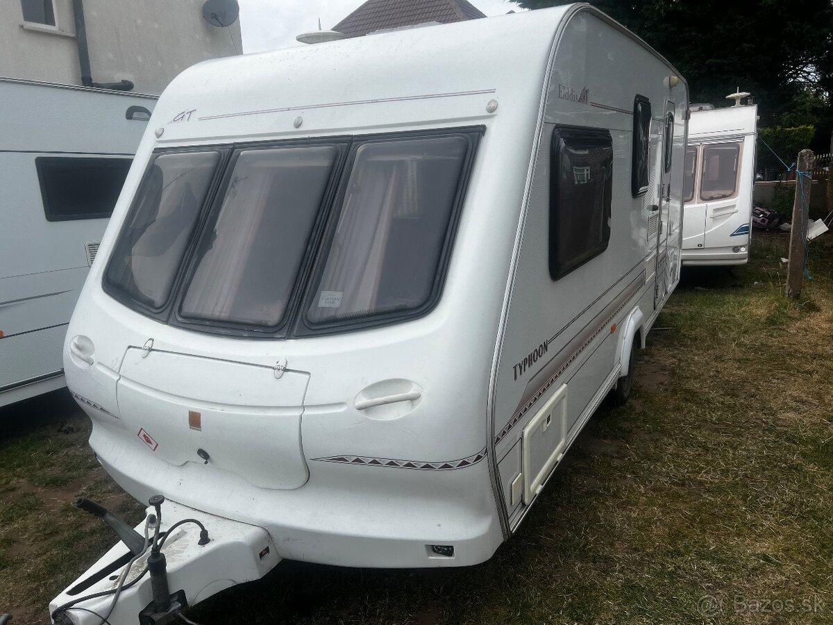 Predam 4/5 miestny karavan dovoz gb - 2