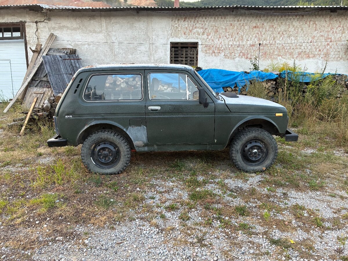 Lada Niva 4x4 - 2