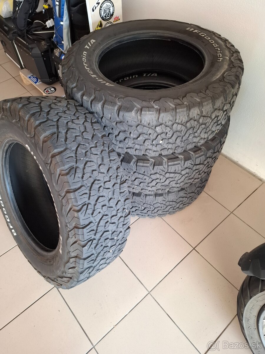 All terrain 245/65 R17 - 2