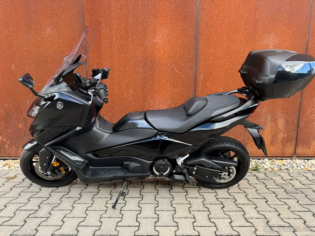 YAMAHA XP560 D - 2