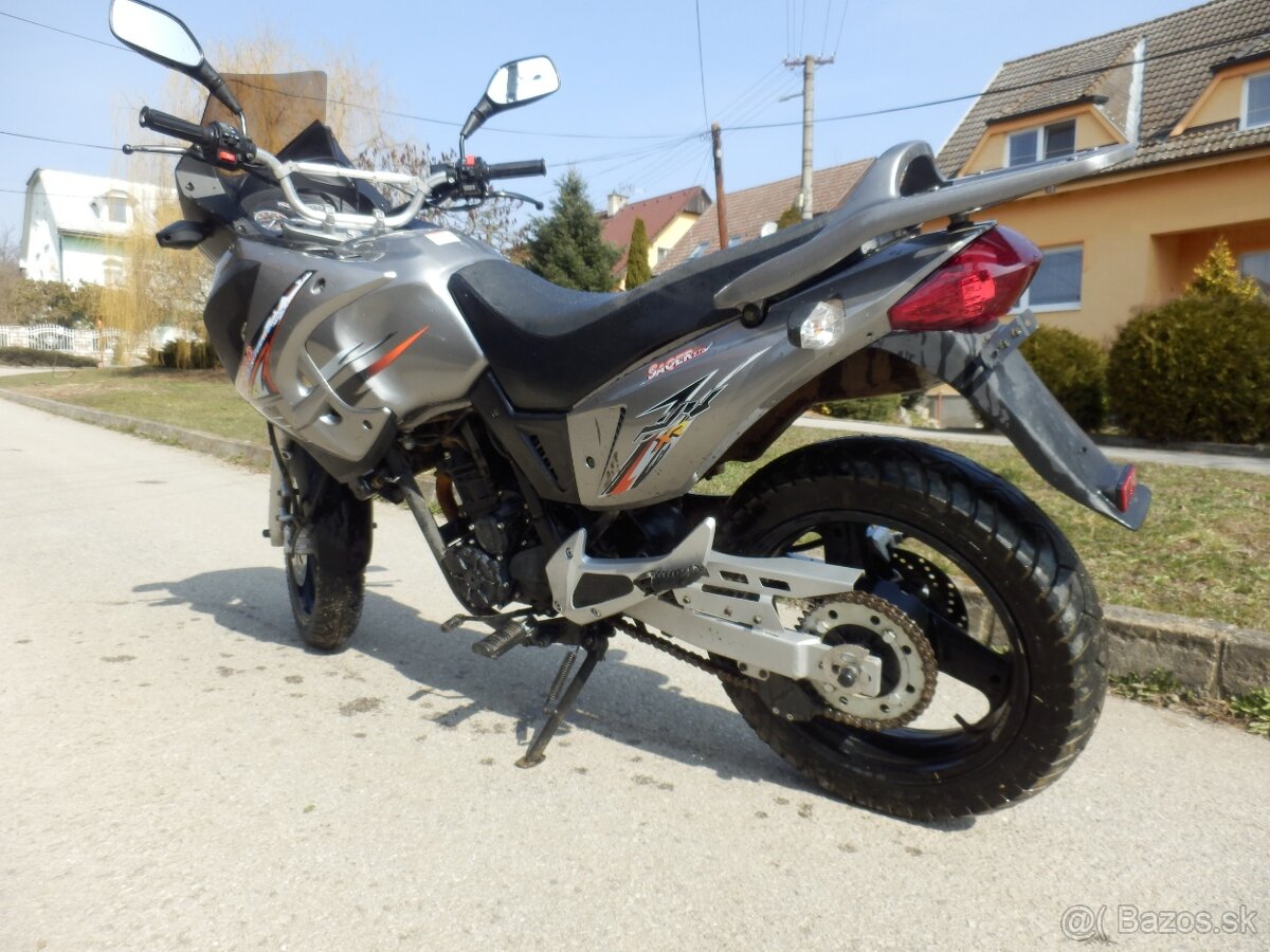 Moto 400 vodník s tp špz