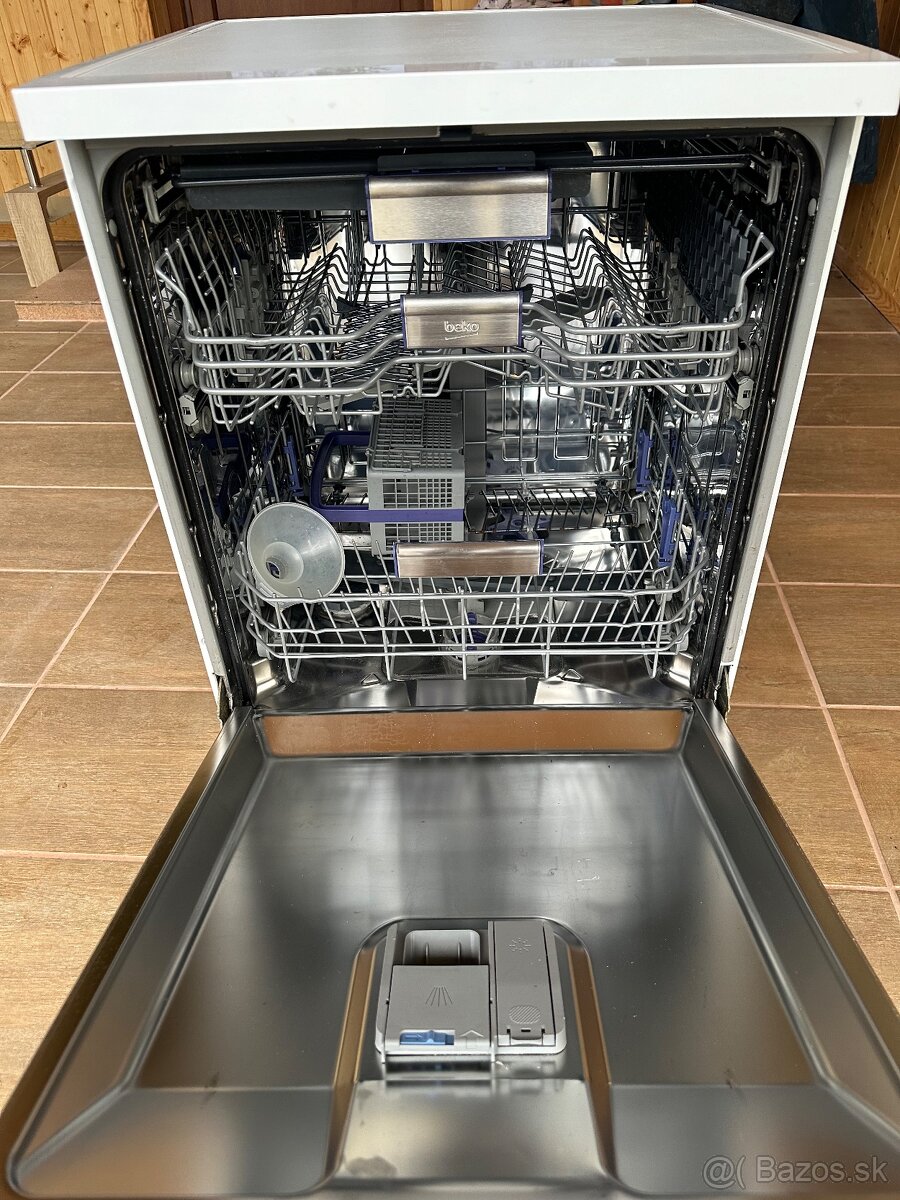 Umývačka riadu BEKO - 2