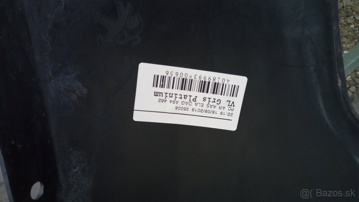 Zadný nárazník Peugeot 2008. - 2