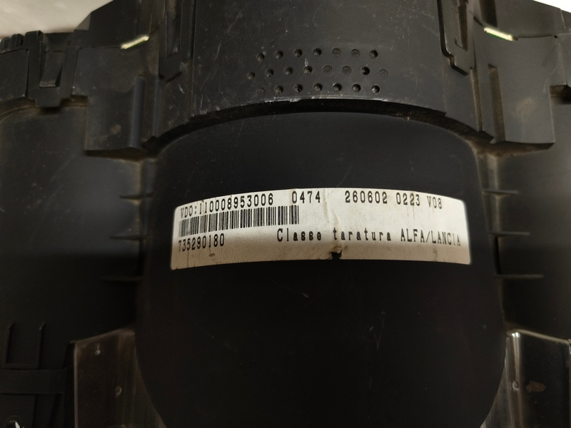 Tachometer alfa romeo 147 110008953006 40€ - 2