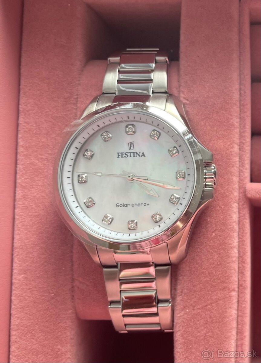Solárne hodinky Festina - 2