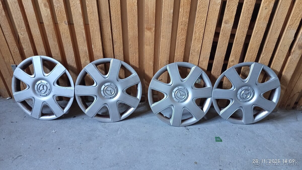 Puklice Mazda R15 - 2