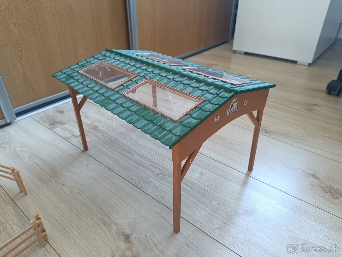 Schleich - Jazdecký areál s koňom - 2