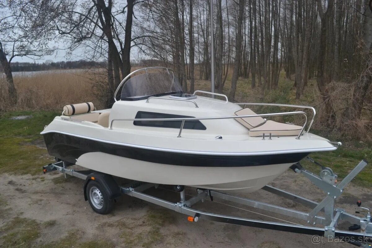 Predám kajutový motorový čln, loď - 2