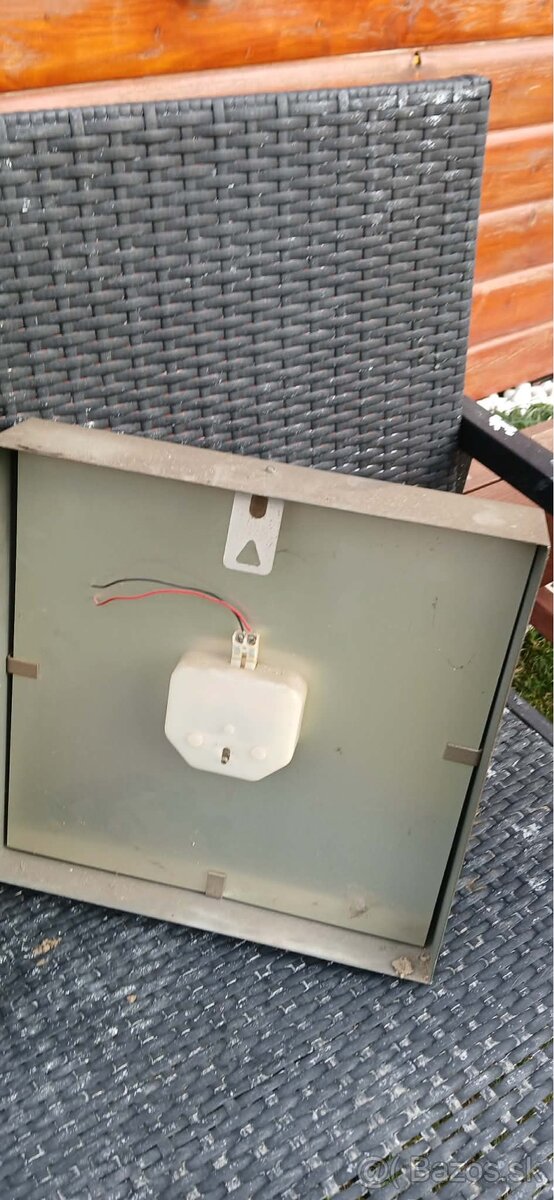 Retro nástenné hodiny - 2