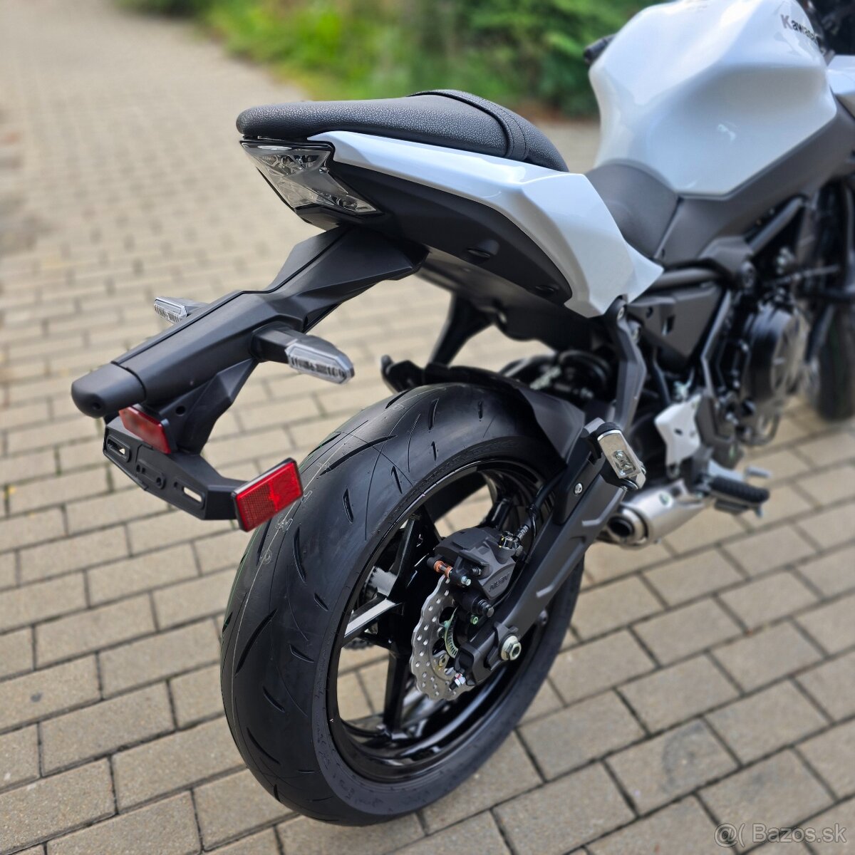 Kawasaki Z650 - 2