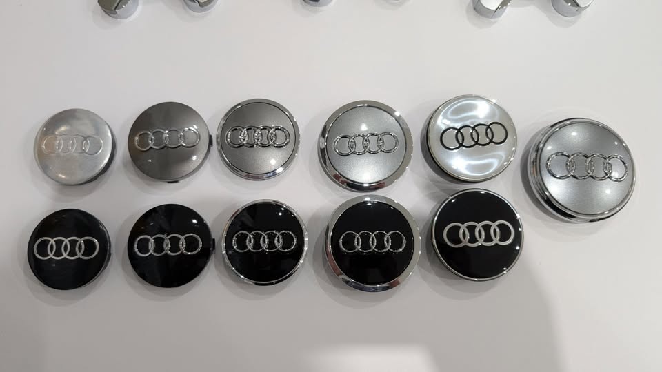 Stredove krytky - pukličky AUDI - 2