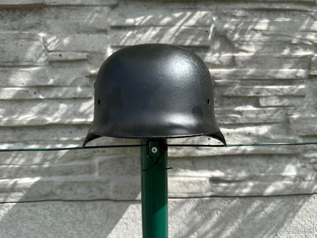 Nemecká prilba vz. 35 - 2
