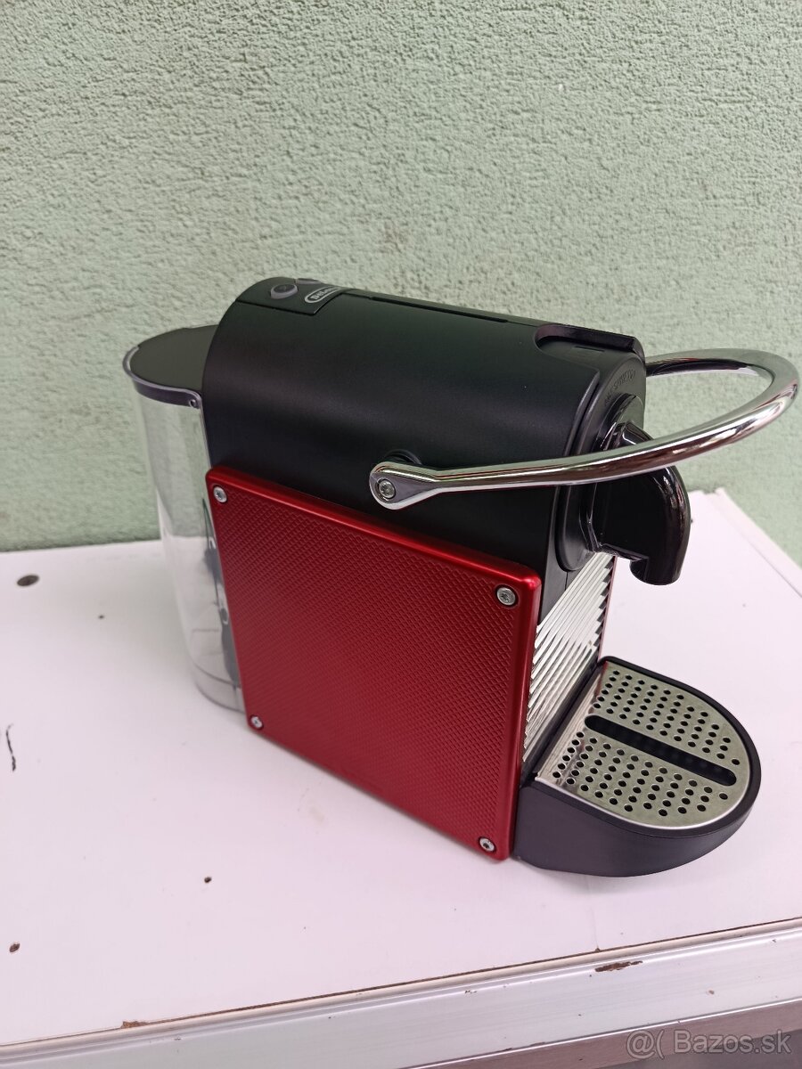 Kapsulový kávovar Nespresso Pixie - 2