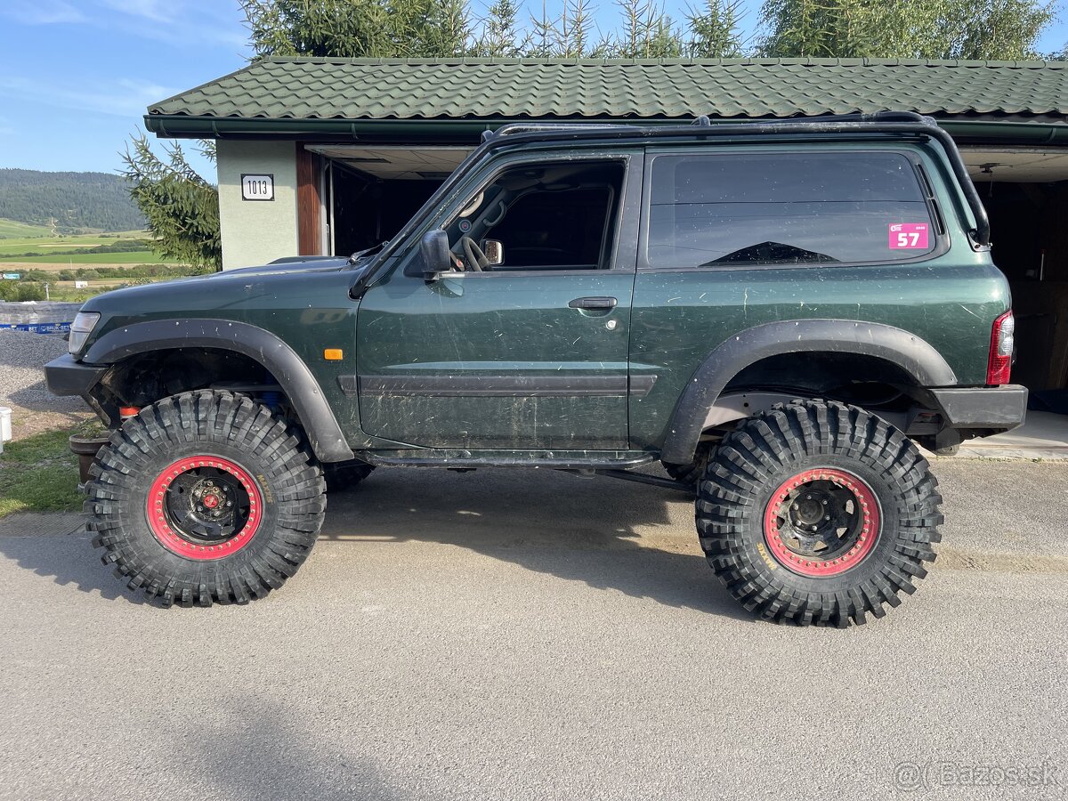 Nissan Patrol Y61