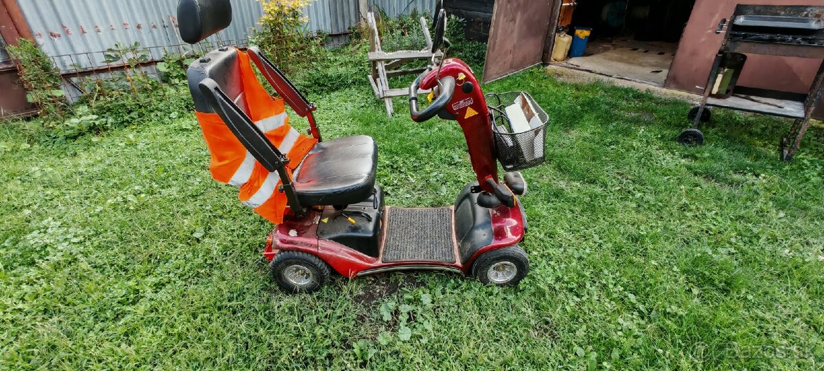 Elektrický vozík pre seniorov