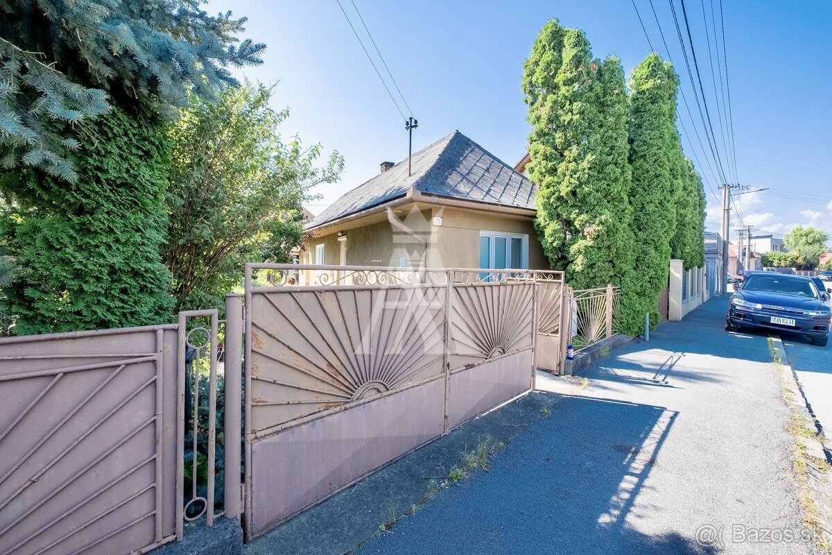 RODINNÝ DOM, ABOVSKÁ ULICA, KOŠICE BARCA - 2