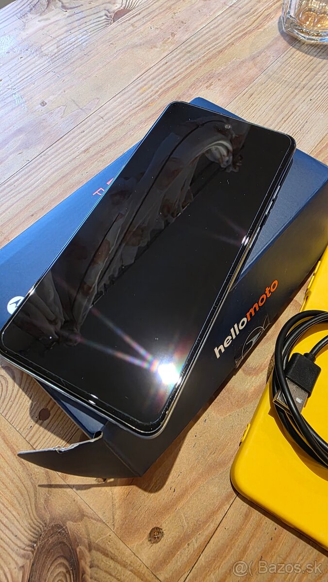 Predám Motorola Moto G24 Power 8GB/256GB - 2