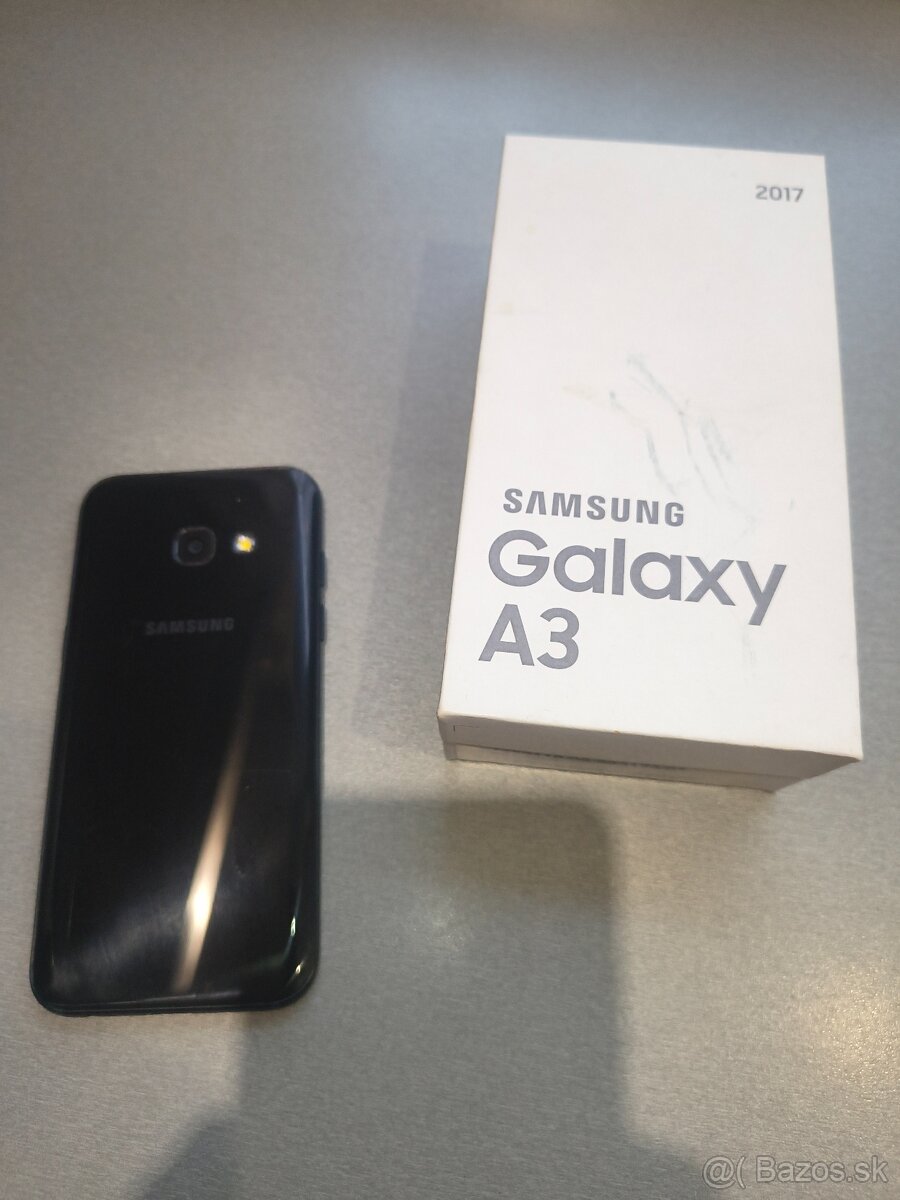 Samsung A3, smartphone, telefon - 2