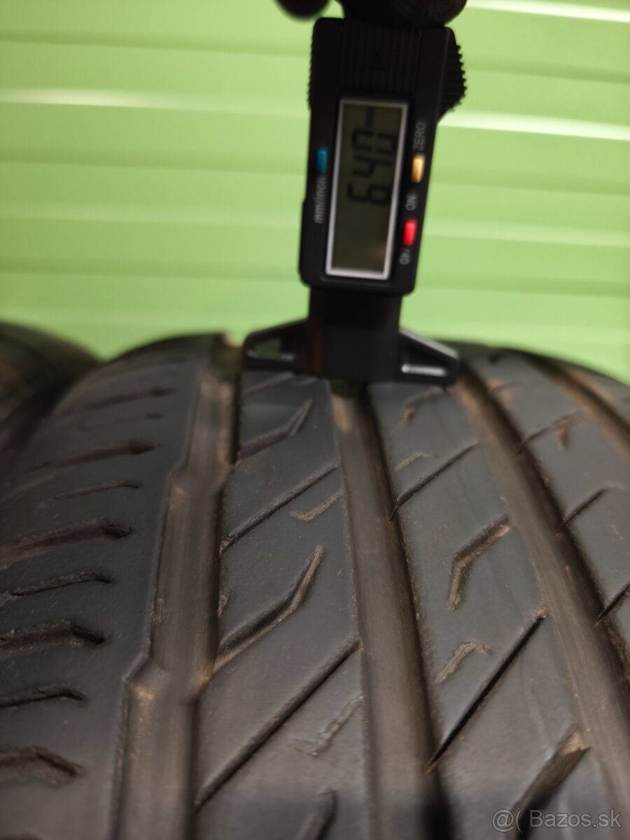 215/45 r17 letné pneumatiky - 2