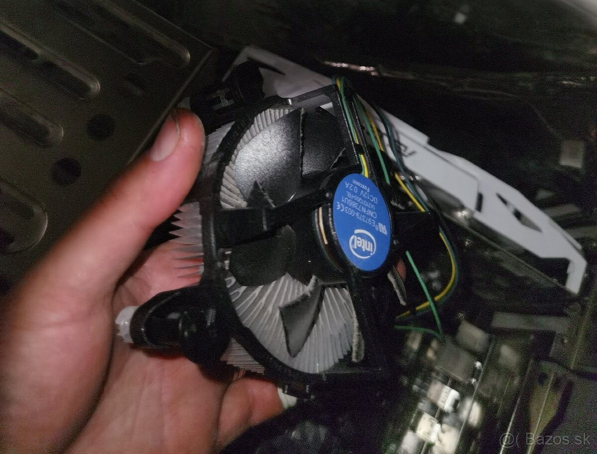 Predám i7-6700 a chladič - 2