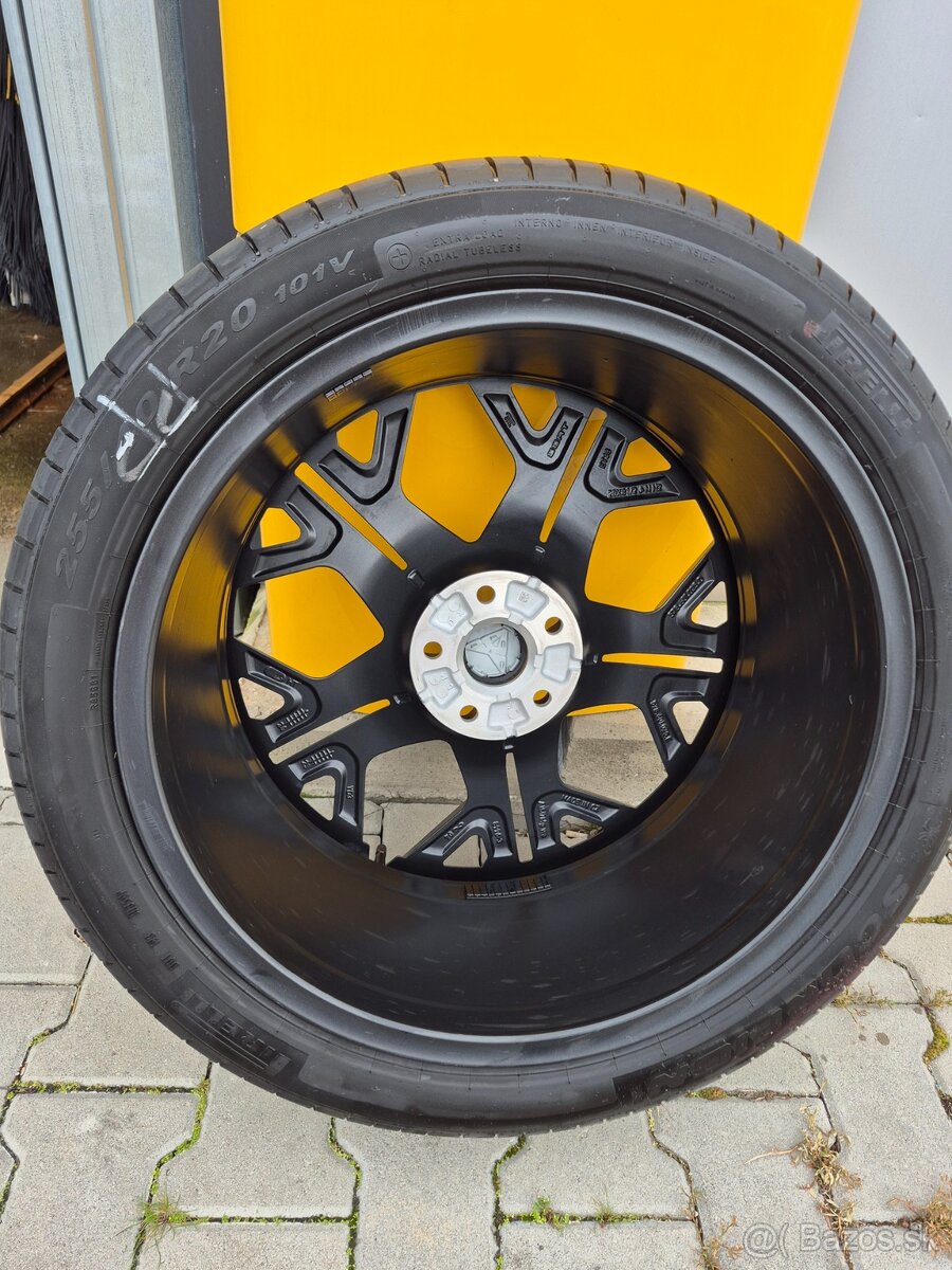 Predam - CUPRA Hadron 20" + Pirelli 255/40R20 - 2