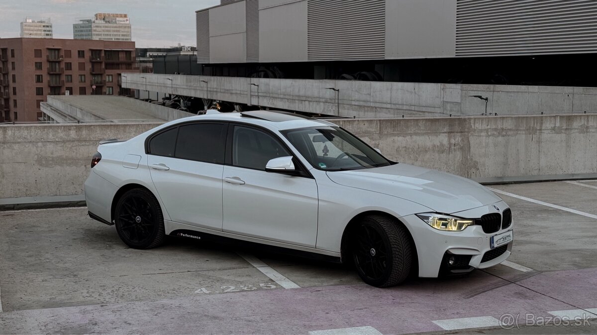 BMW F30 - 2