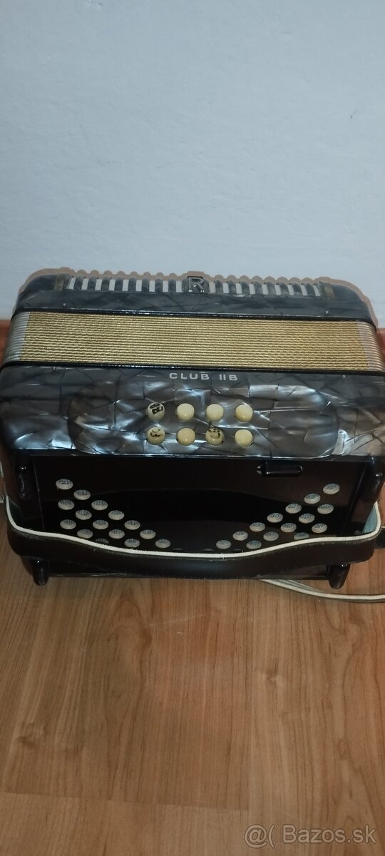 Heligonka Hohner club - 2