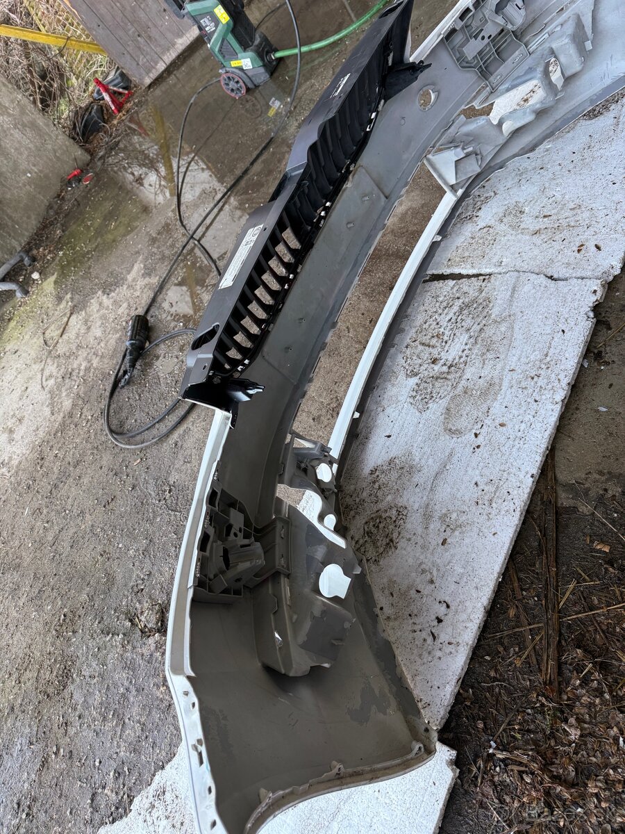 Nárazník škoda octavia 3 predfacelift - 2