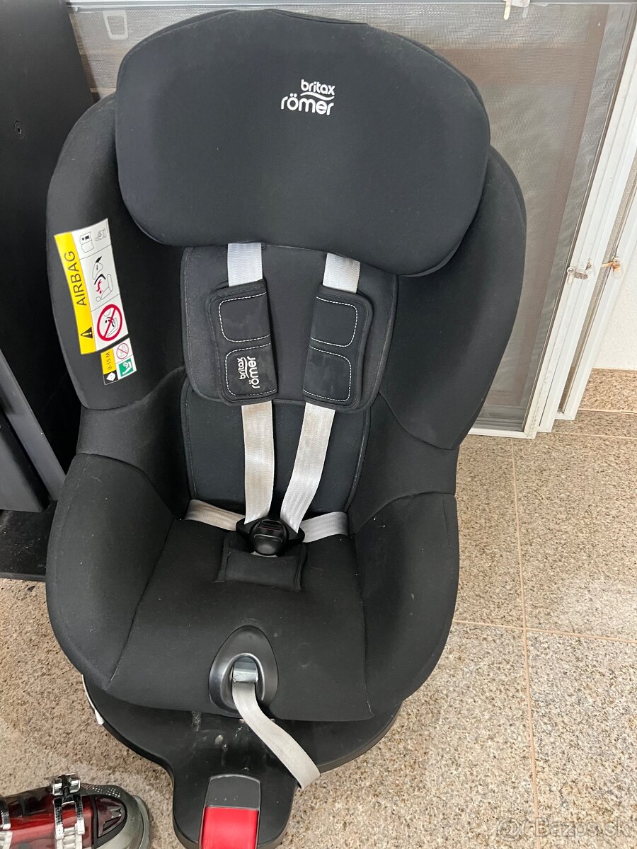 Autosedačka otočna Britax Romer - 2