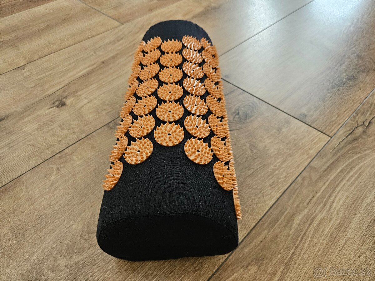 Akumata - akupresurny vankus - 2