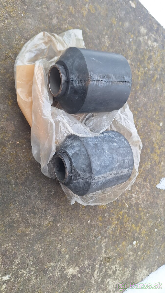 Tatra 815 silentblok kabiny predny 2ks - 2