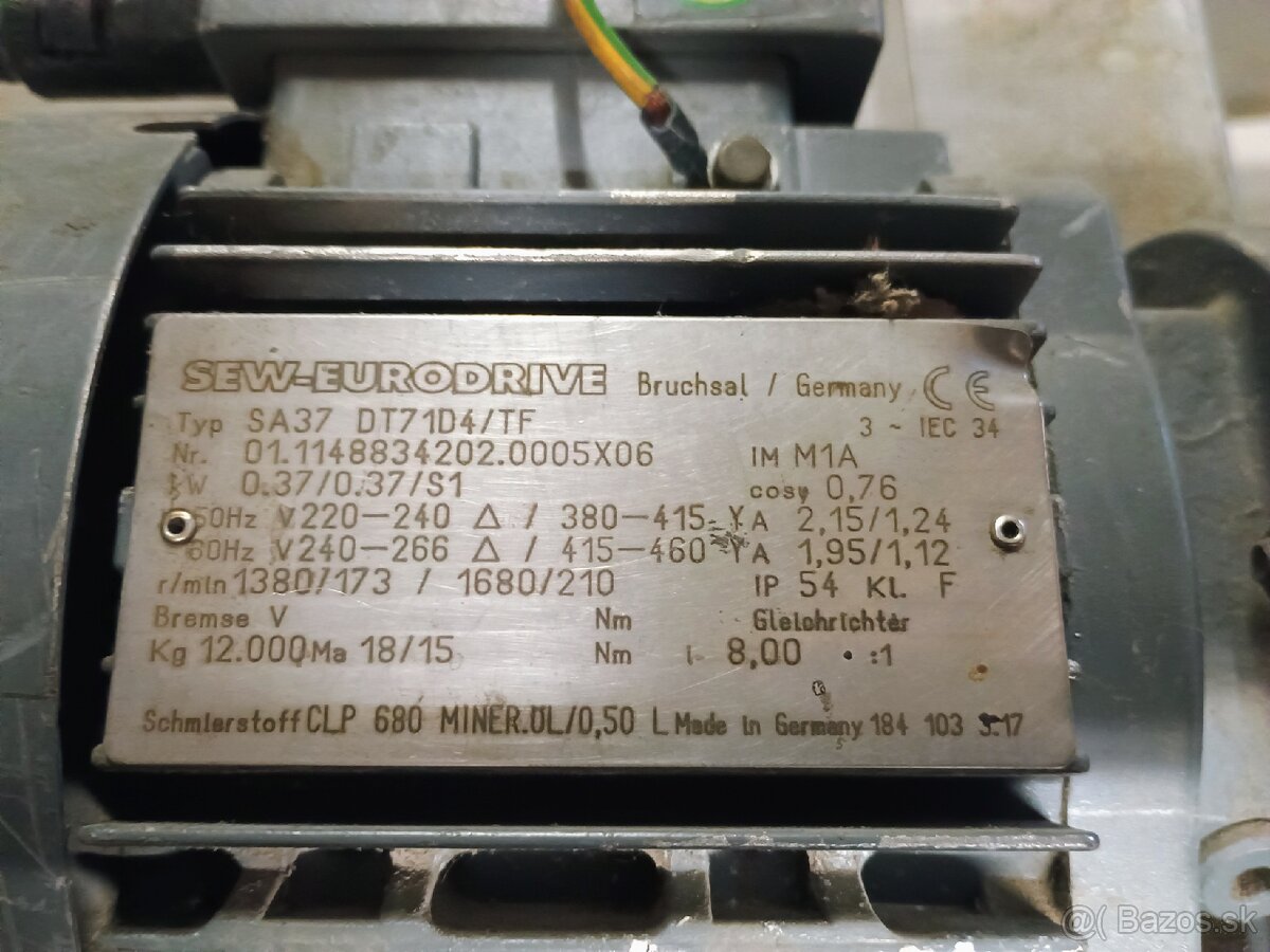 Motor s prevodovkou - 2