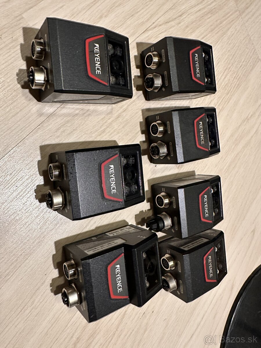 Keyence citacky rady SR-750 , pouzite - 2