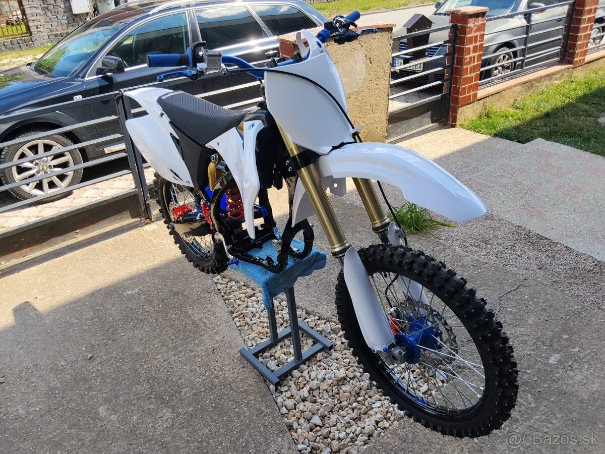 Yamaha yzf 450 - 2