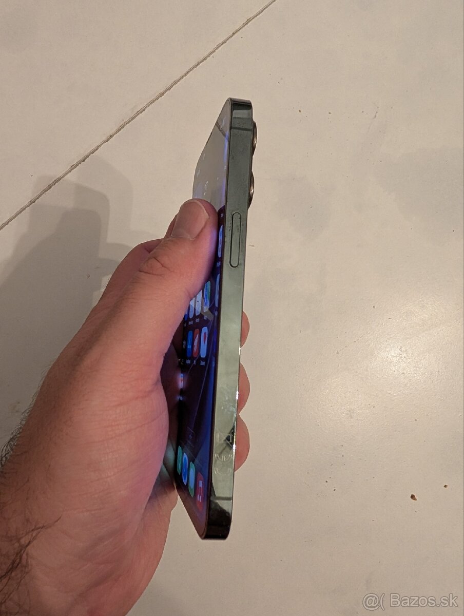 Predam / Vymenim iPhone 13 Pro 256 GB - 2