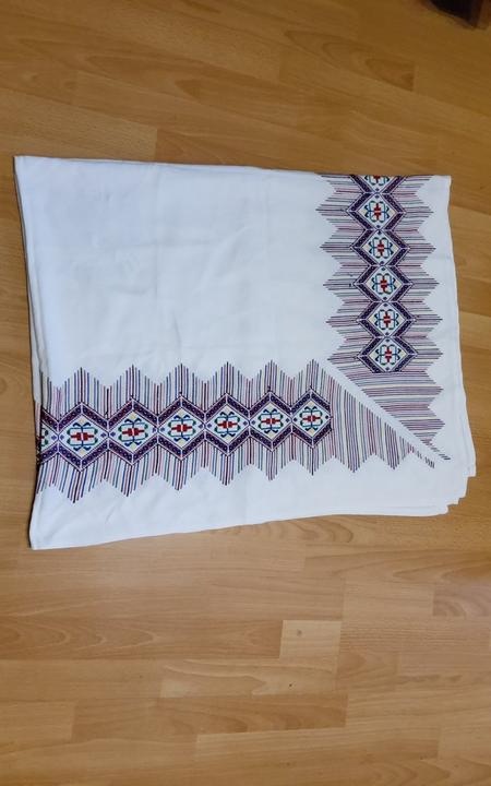 Starý vyšívaný obrus - 2