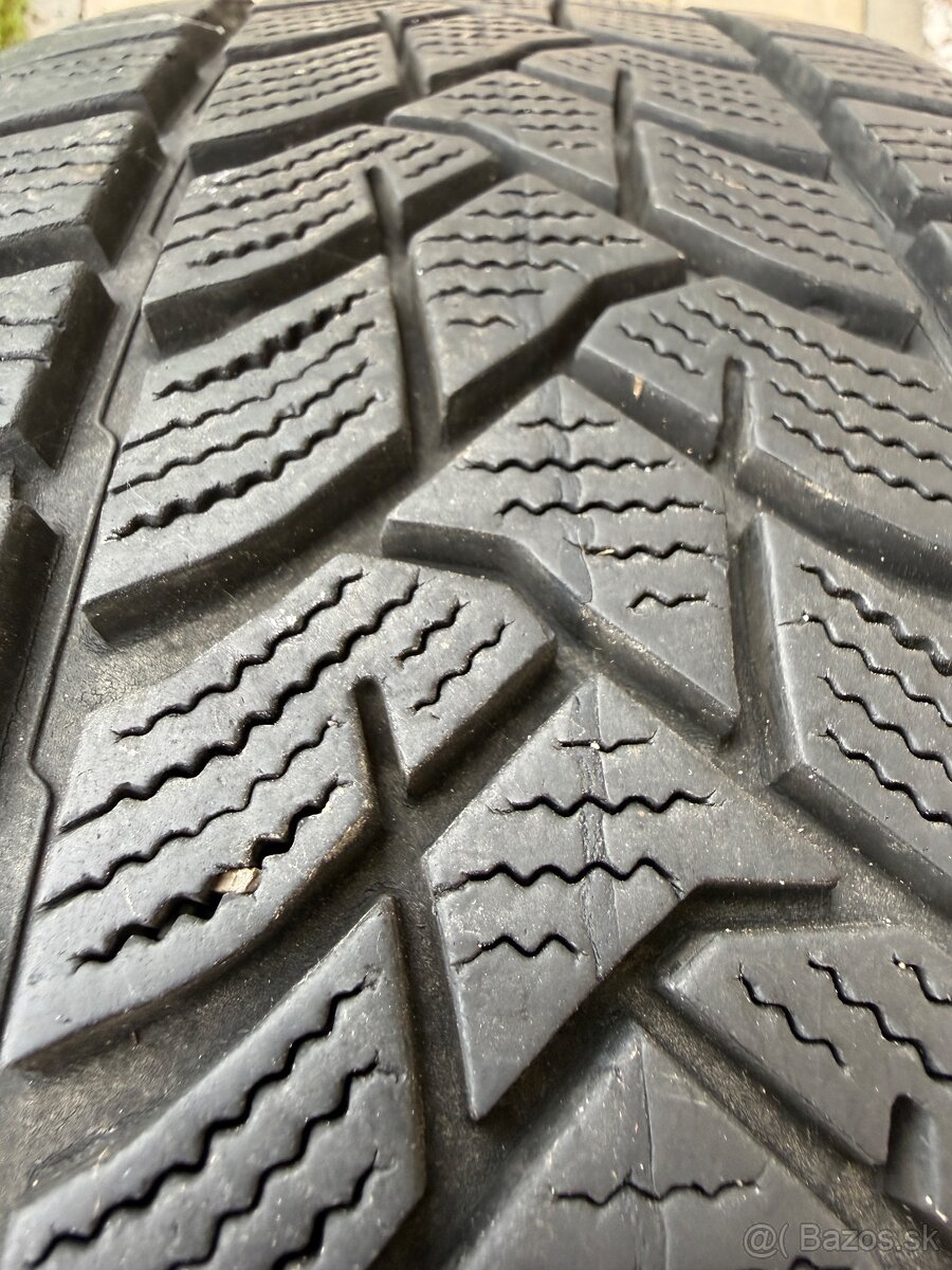 Zimné pneumatiky 215/60 R16 4ks - 2