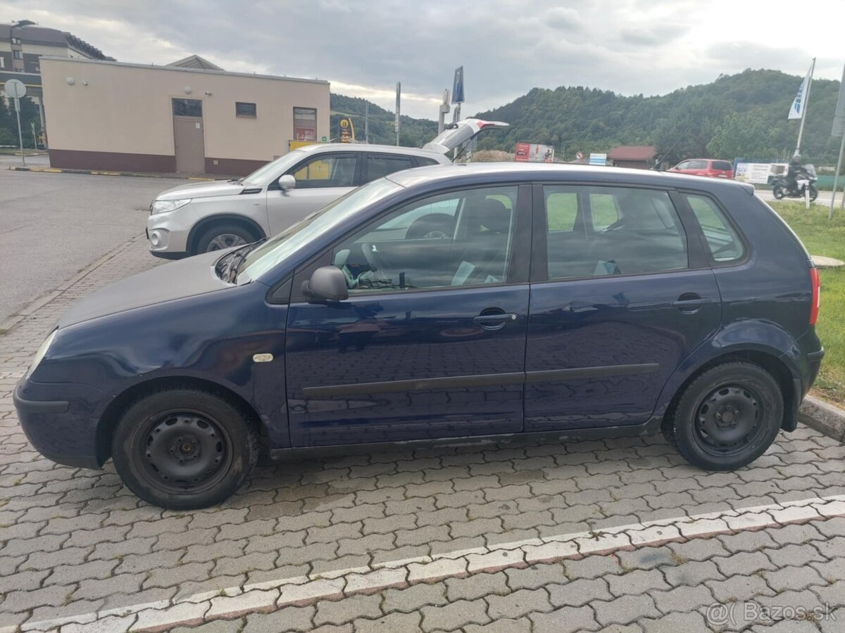 Volkswagen Polo 1,2 HTP benzín - 2