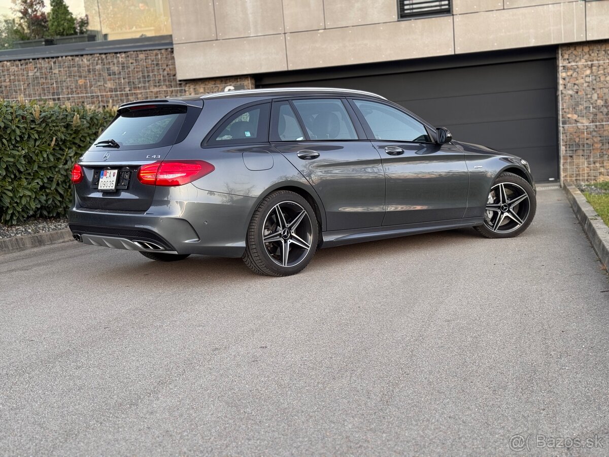 Mercedes C43 AMG kombi - 2
