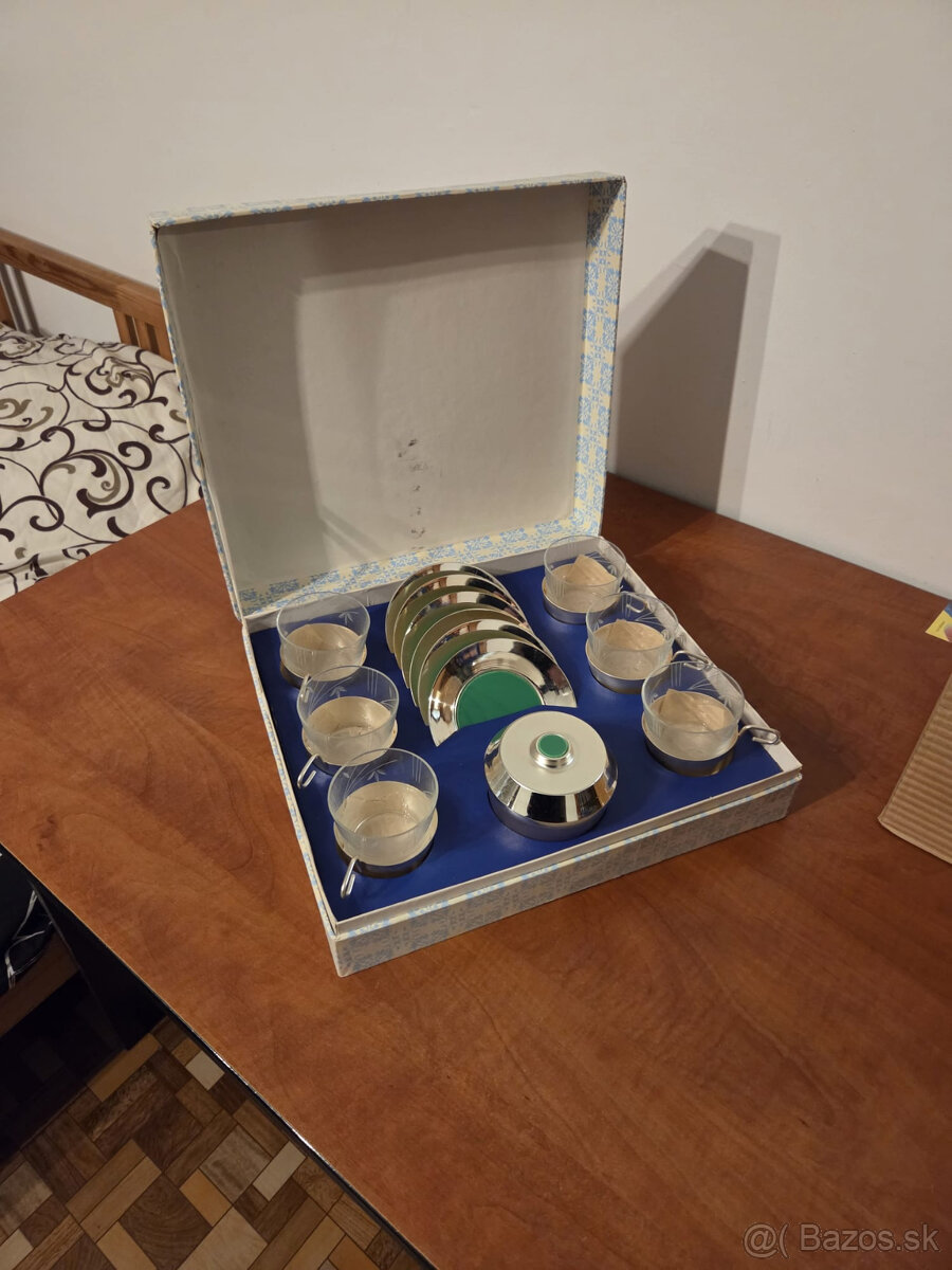 Retro set na šlálky na kávu aluminium - 2