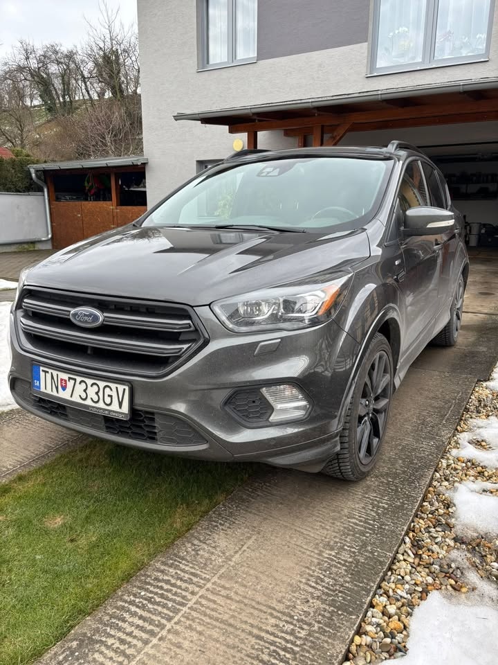 Ford Kuga ST Line - 2