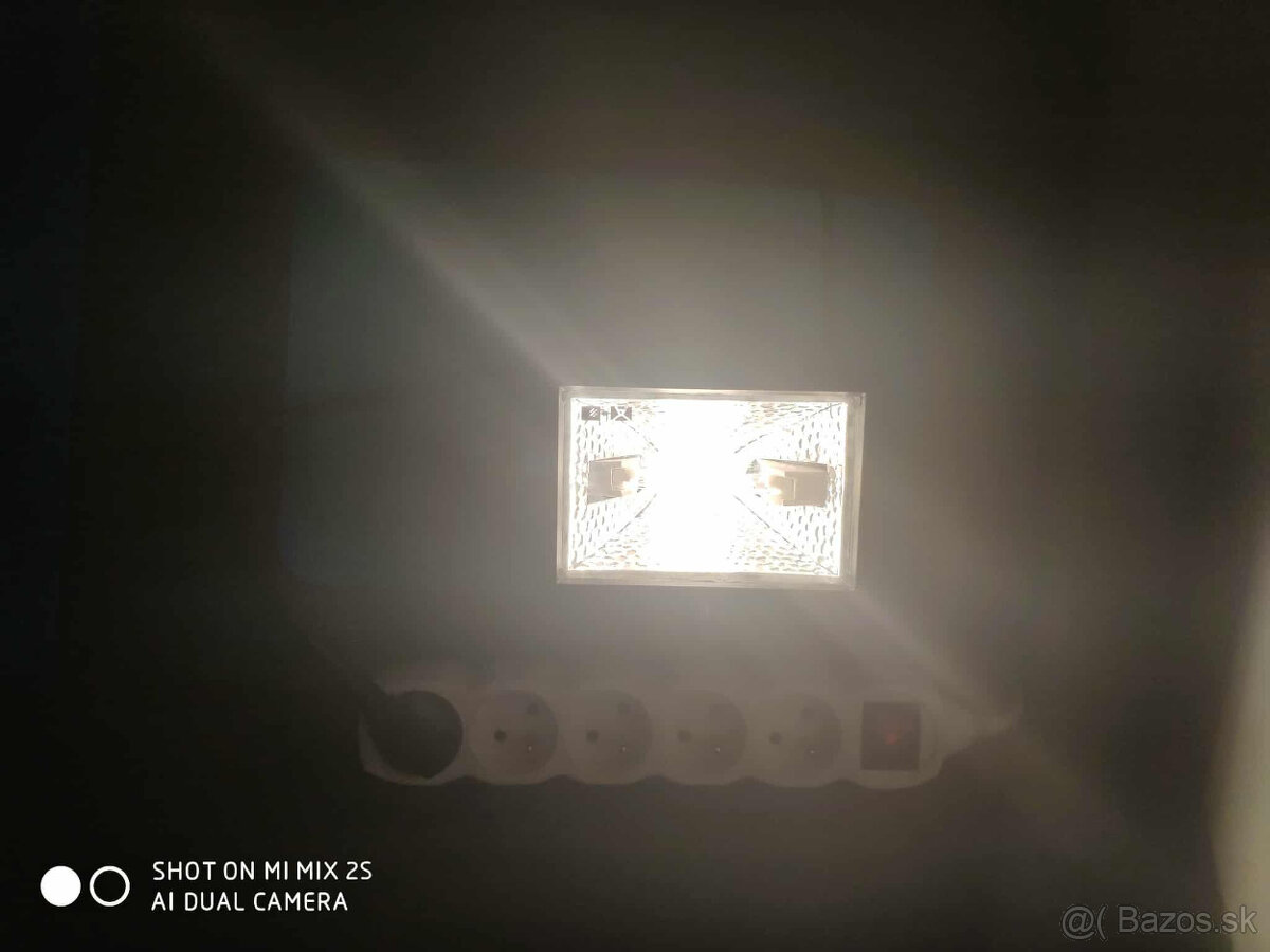 halogénová lampa 230V/150W - 2