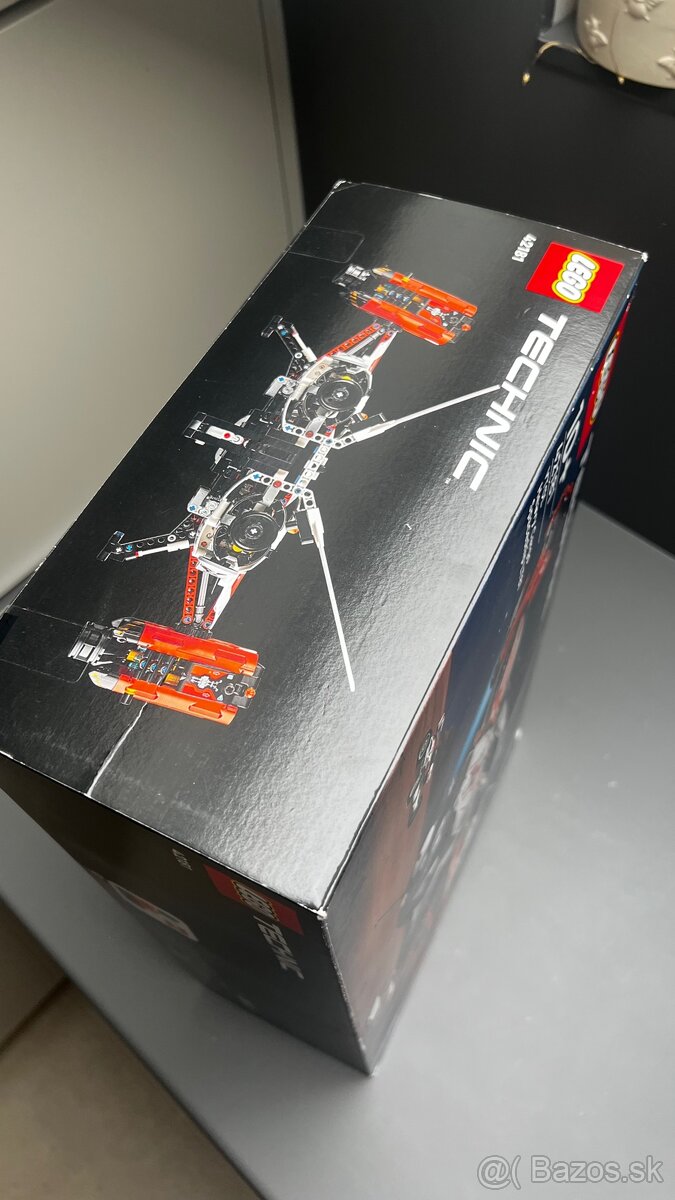 Lego Technic 42181 VTOL Vesmírna loď LT81 - 2
